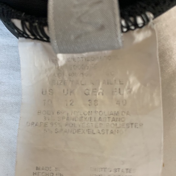 MagicSuit Lisa Black and White Graphic Print Swimsuit, 10 - Picture 9 of 9